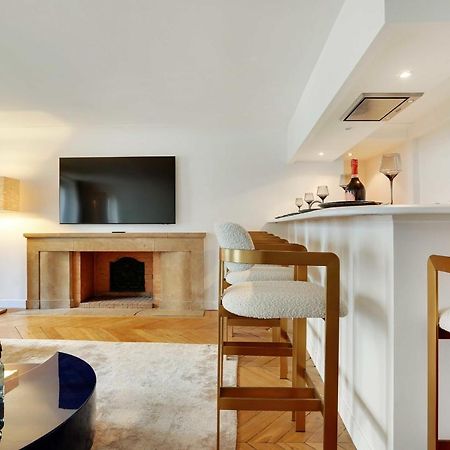 Elegant Apartment - 2Bd-6P - Avenue Montaigne 파리 외부 사진